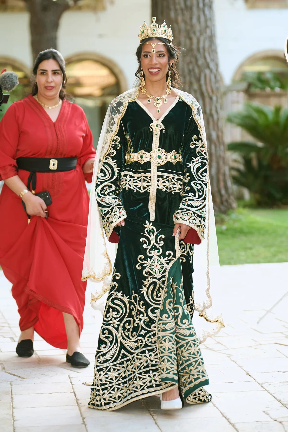 Hanan in her traditional kaftan with the negafa