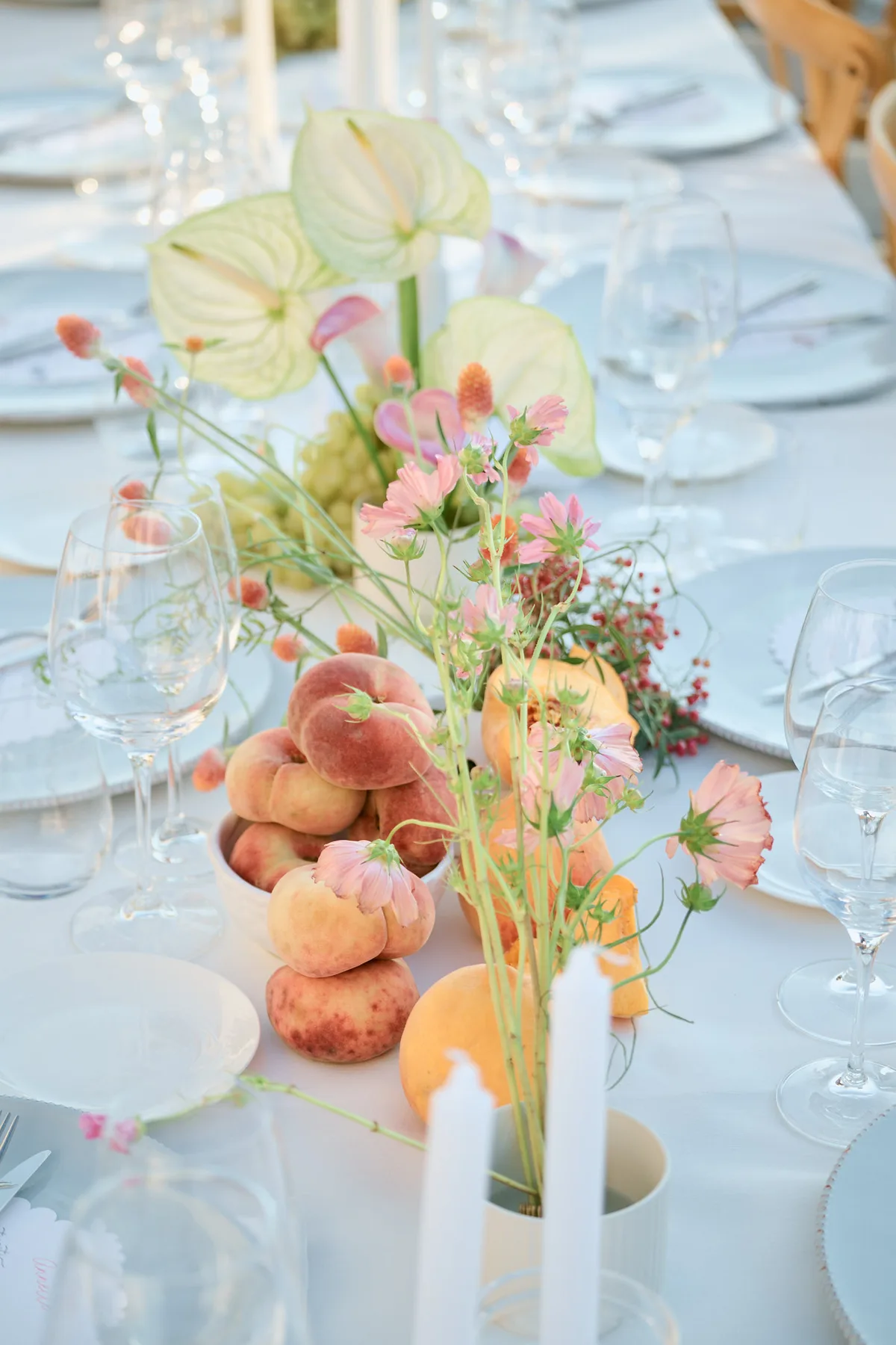 Flowers and fruit on the reception table