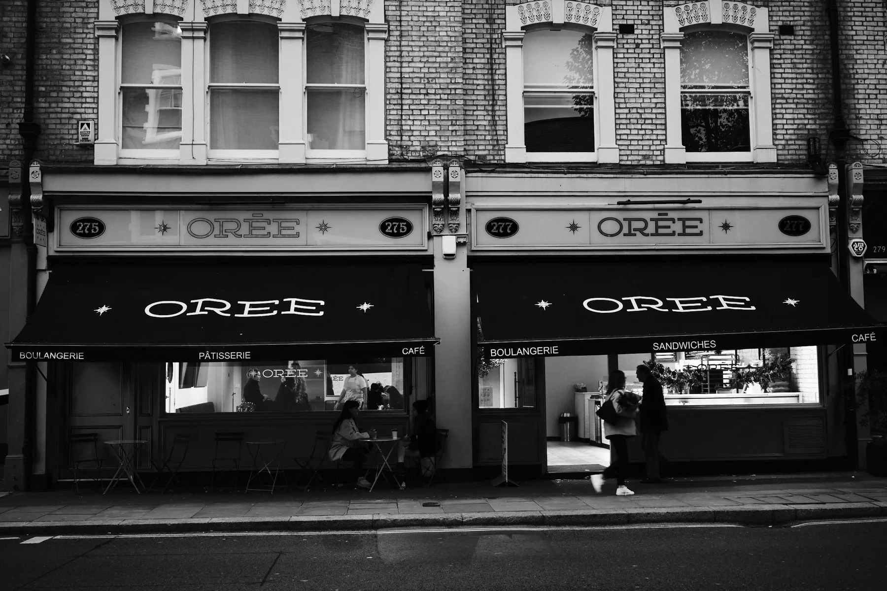 La vetrina di una boulangerie a Londra