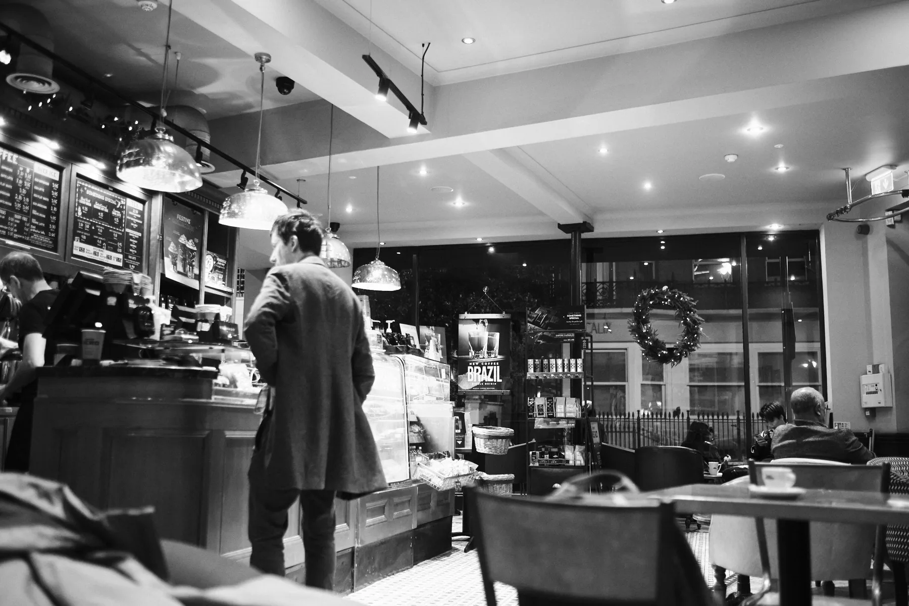 L'interno di un caffè londinese